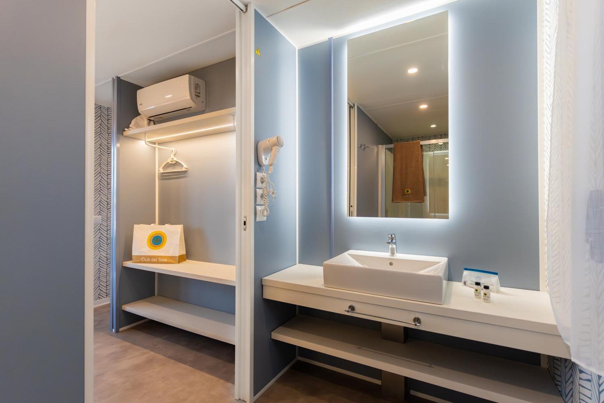 Club Del Sole Romagna Family Resort Riccione Buitenkant foto