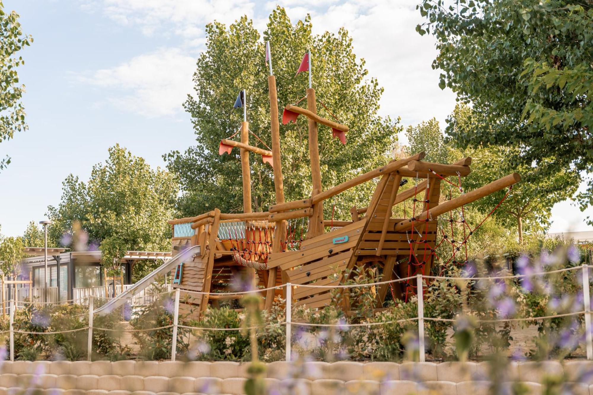 Club Del Sole Romagna Family Resort Riccione Buitenkant foto